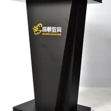 Черный Подиум трибуна трибуны стенды микрофоны