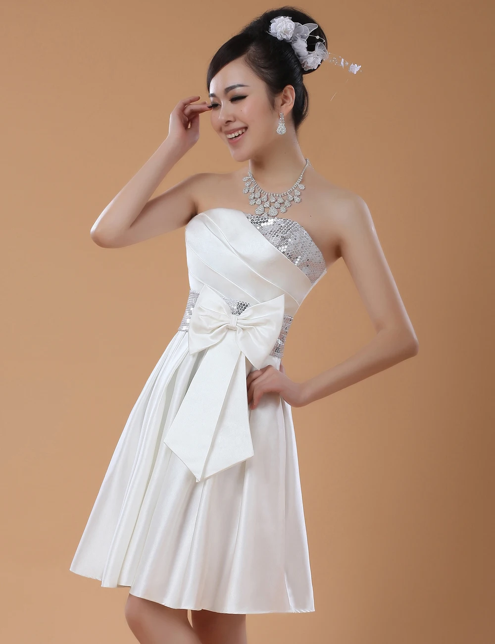 2017 Summer new arrival short Strapless white Evening dress purple prom