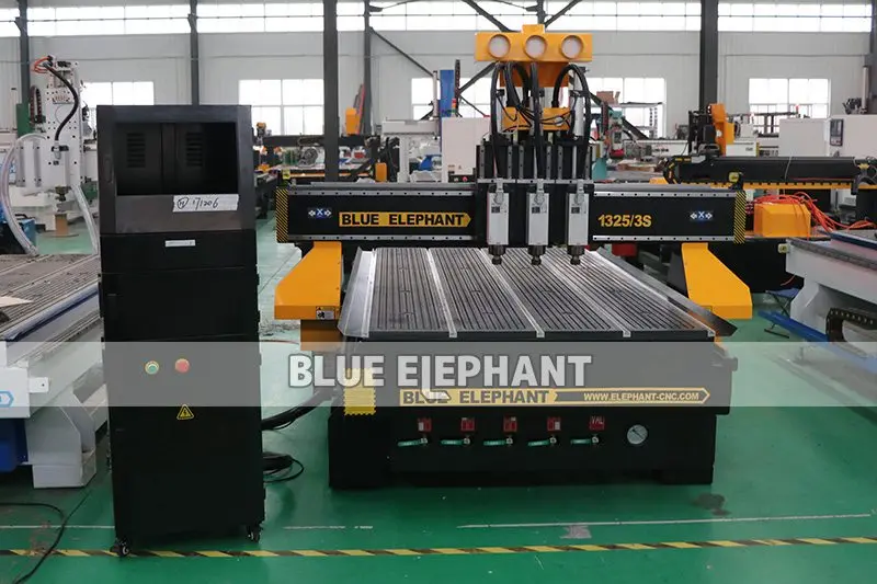 1325-three-spindles-customized-configuration-cnc-router-04