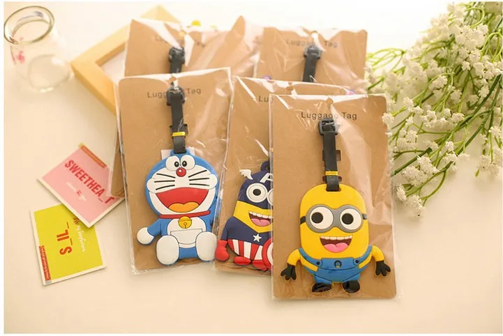 4698936525_1969541132