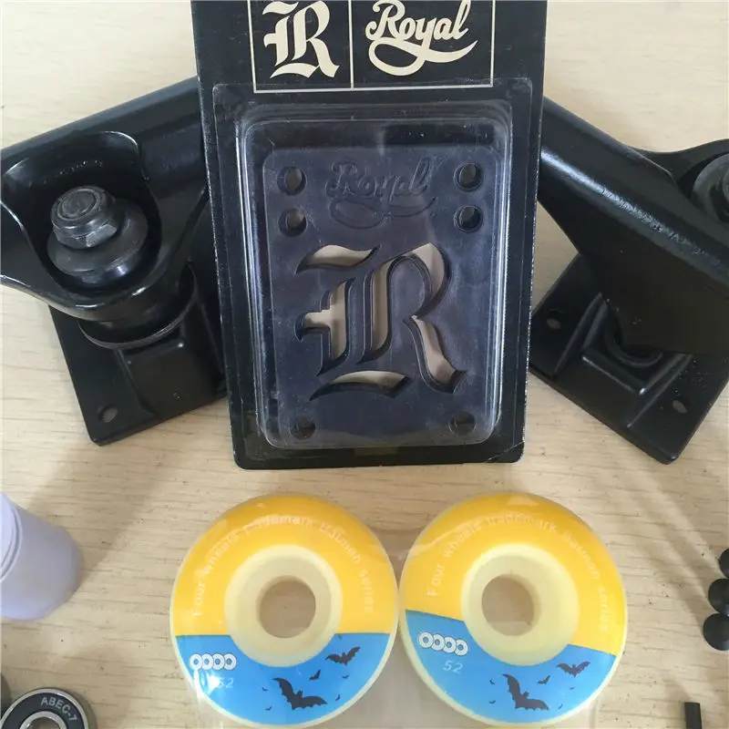 skateboard trucks andbearings andwheels (16)