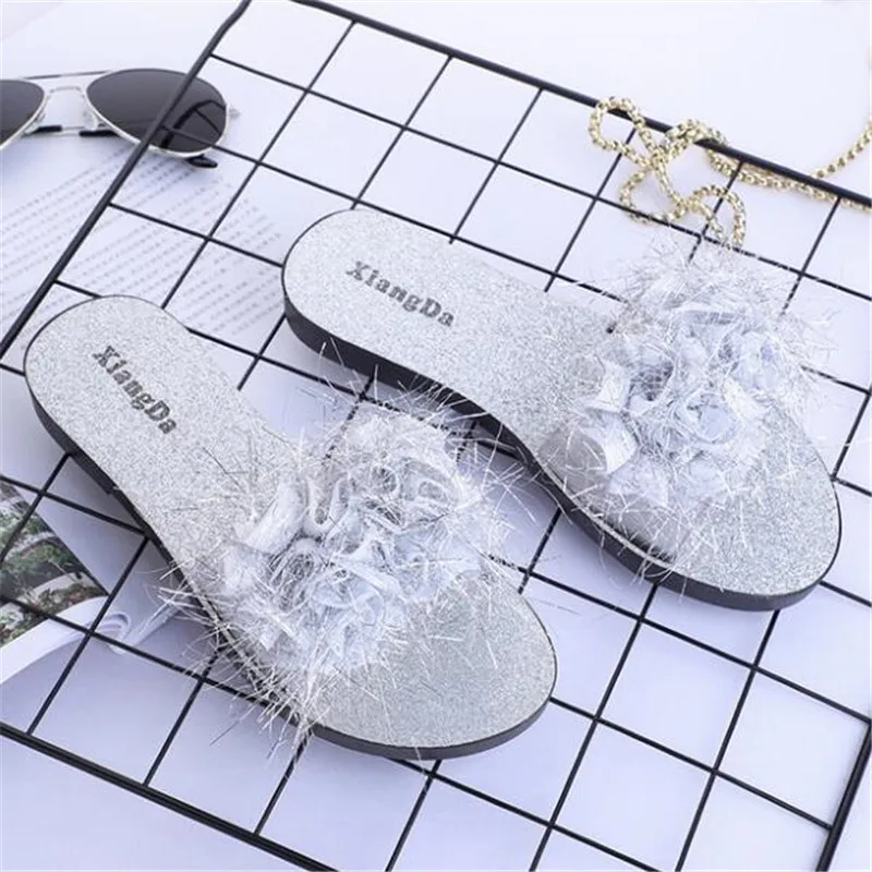 

DIWEINI New Women's Summer Non-slip Solid Flat Bling Slippers Sequins Designer Flat Slides Beach Home Fur Female Sparkling Shoes