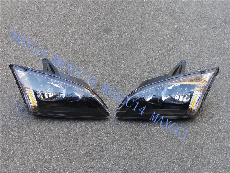 

Fornt BLACK COLOR Headlight Lamp Head Light Headlamp Head Lamp For FORD FOCUS 2005