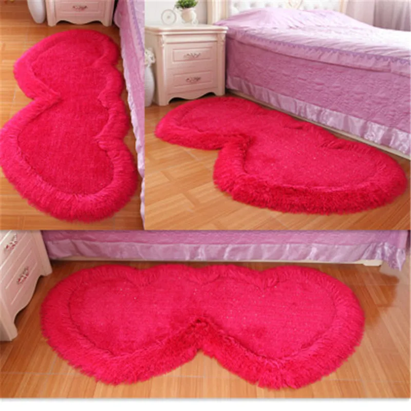 

European Princess Room Carpet heart-shaped Stretch silk Floor Mats Wedding Room Decoration Bedroom Children's Room Thick Rugs