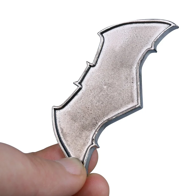 Batman v Superman Dawn of Justice Metal Weapon Bat Darts Brooches Cosplay Prop Accessory Halloween Party Prop (7)