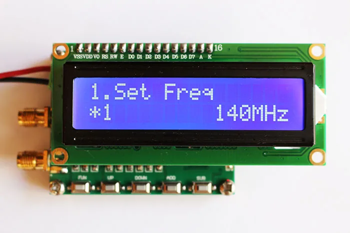 

RF Signal Generator with Sweep Function RF Signal Generator 140MHz~4.4GHz