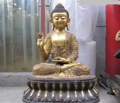 

003524 Tibet Bronze Copper Gilt Buddhas Robe Shakyamuni Hand hold pagoda Buddha statue