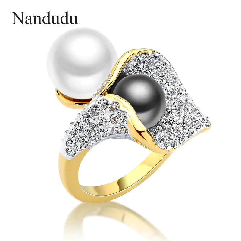 

Nandudu FLASH SALE Fashion Two Pearls Rings Austrian Crystal Calla Lily Flower Petunia Ring Jewelry Gift HOT SALE R1041