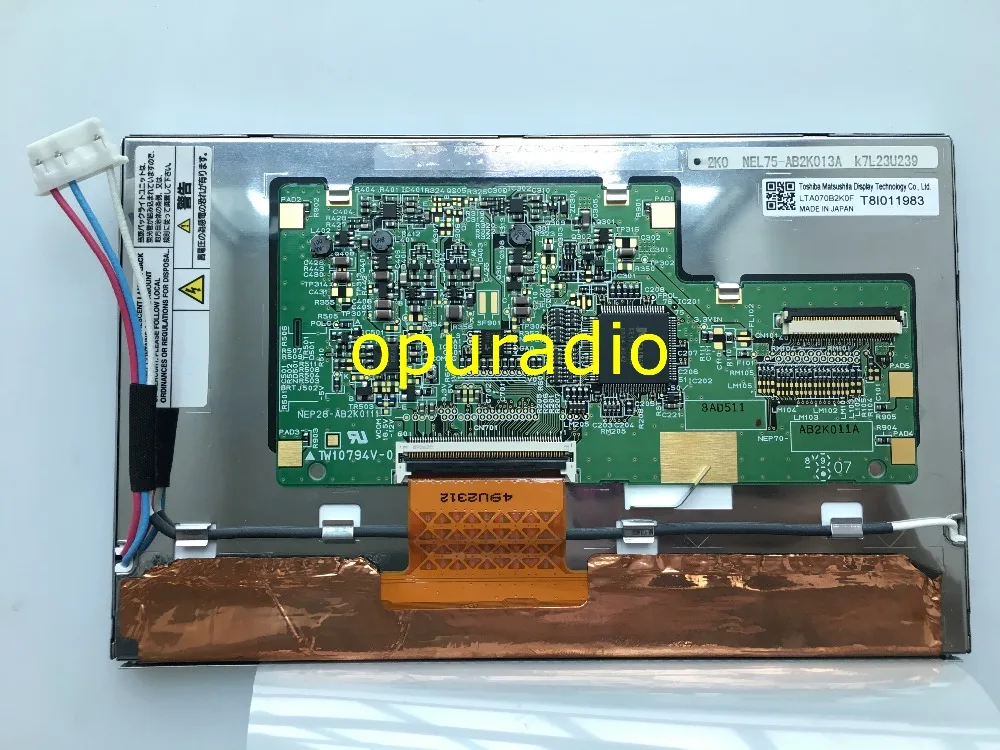 

Free shipping 7Inch LCD display LTA070B2K0F screen panel for Jaguar (2010) & Land Rover Freelander 2 car DVD GPS navigation LCD