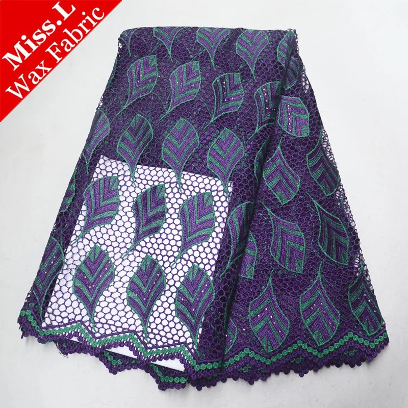 Преобладает фиолетовый цвет африканская кружевная вышивка ткани 5 ярдов/шт в нигерийском стиле кружево гипюровое ткани с камнями