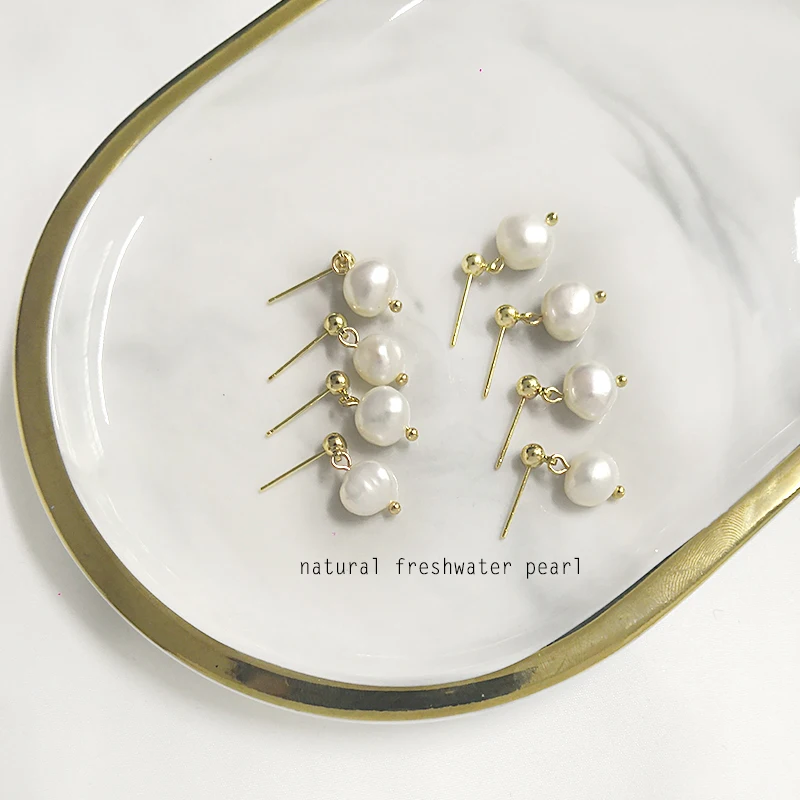 Peri’sbox French Baroque Freshwater Pearls Stud Earrings For Women Statement Drop Small Earrings Simple Post Earrings Wholesale