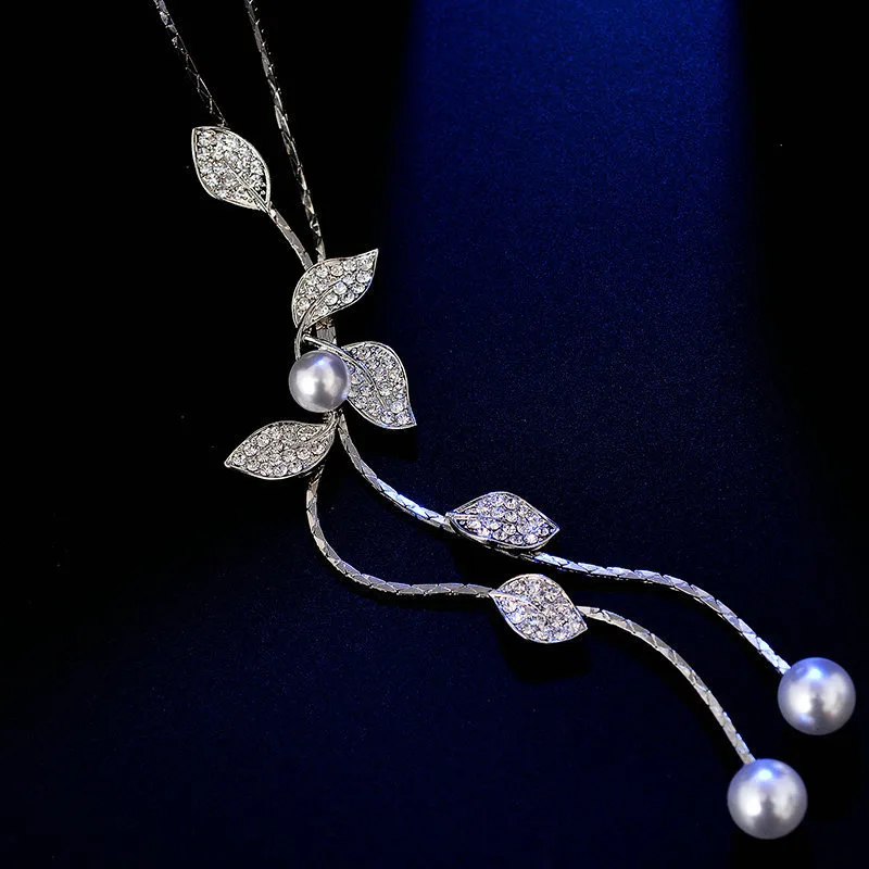 Классические белые ожерелья и кулоны с искусственным жемчугом в форме листьев для женщин, Длинные вечерние ювелирные изделия, аксессуары для юбилея - Окраска металла: Имитация родиевого покрытия