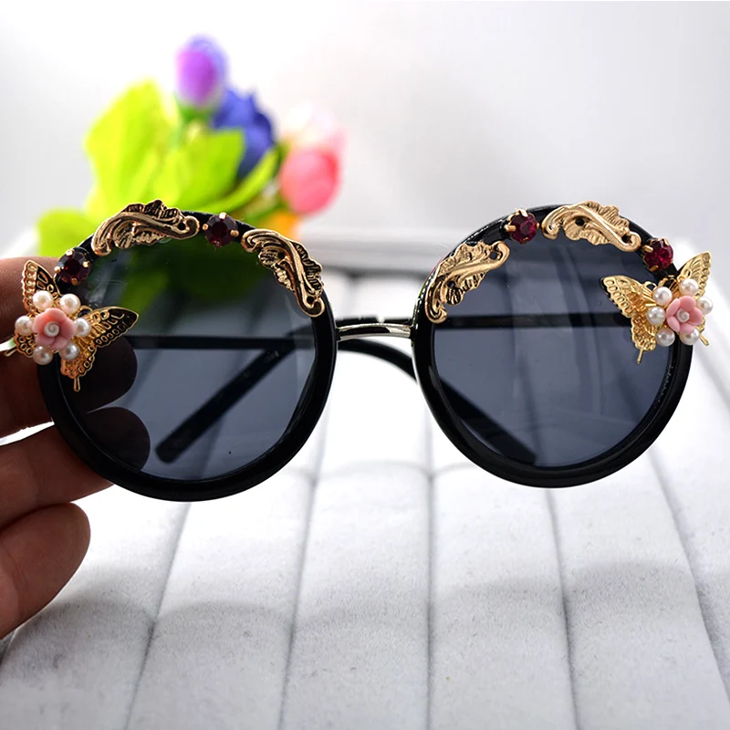 Модные солнцезащитные очки с розами для женщин, круглые солнцезащитные очки, зеркальные, с бабочкой, украшенные жемчугом, очки Oculos, фирменный дизайн
