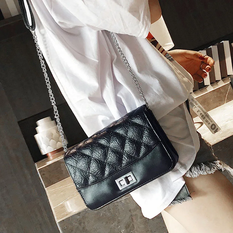 

ETAILL Plaid Shoulder Bags for Woman 2018 PU Leather Women Messenger Bag Ladies Flap Crossbody Bag Quilted Bag with Gold Chain