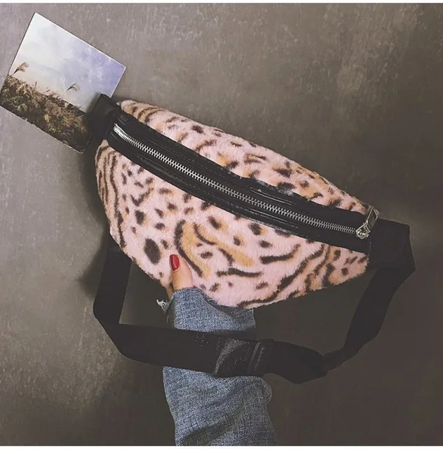 Новинка; Лидер продаж Leopard Для женщин Талия сумка Мягкие плюшевые поясная сумка осень-зима Дамская сумка груди Деньги поясная Сумка Bolso Cintura mujer - Цвет: Pink