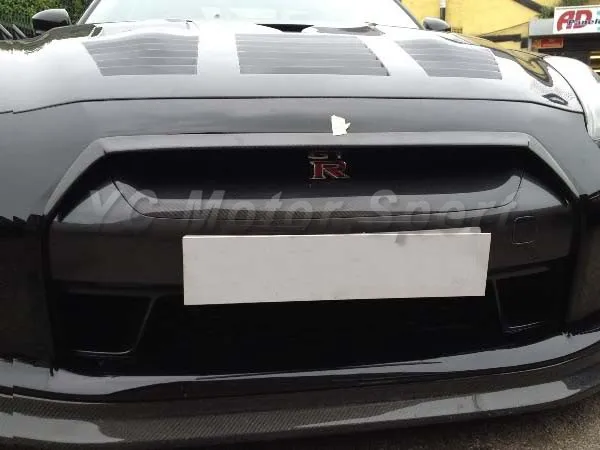 2008-2010 Nissan R35 GTR OEM Style Front Grille CF (9)
