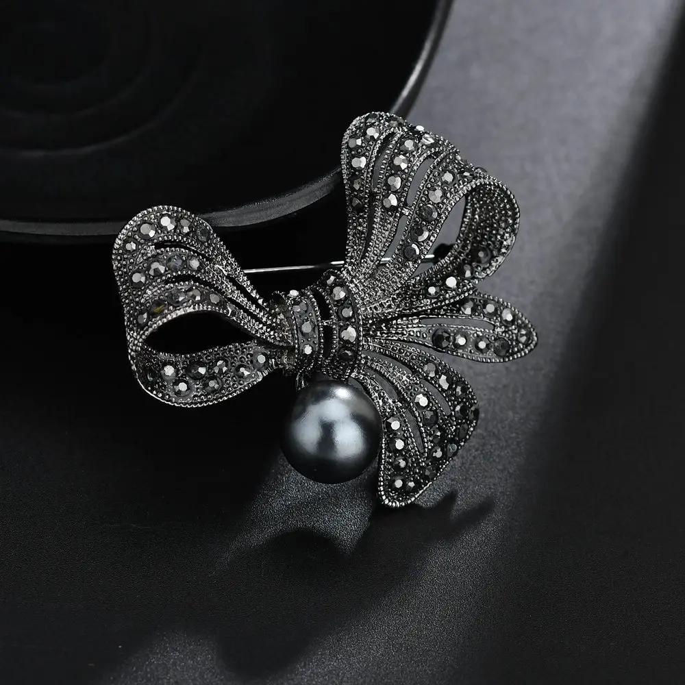 

Terreau Kathy Vintage Rhinestone Bow Brooches for Women Black Bowknot Brooch Pin Fashion Jewelry Coat Accessories Elegant Style