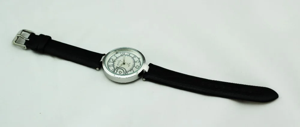 22.Quartz Bronze Tone Lady Vintage Watches Casual Watch Leather Woman Bracelet Wristwatch Female Clock Relogio Feminino FOB watch