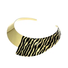 UKMOC Чокеры в стиле Панк Бижутерия волнистая Поверхность сплав крутящийся ошейник массивные ожерелья для женщин очаровательные ювелирные изделия#2979