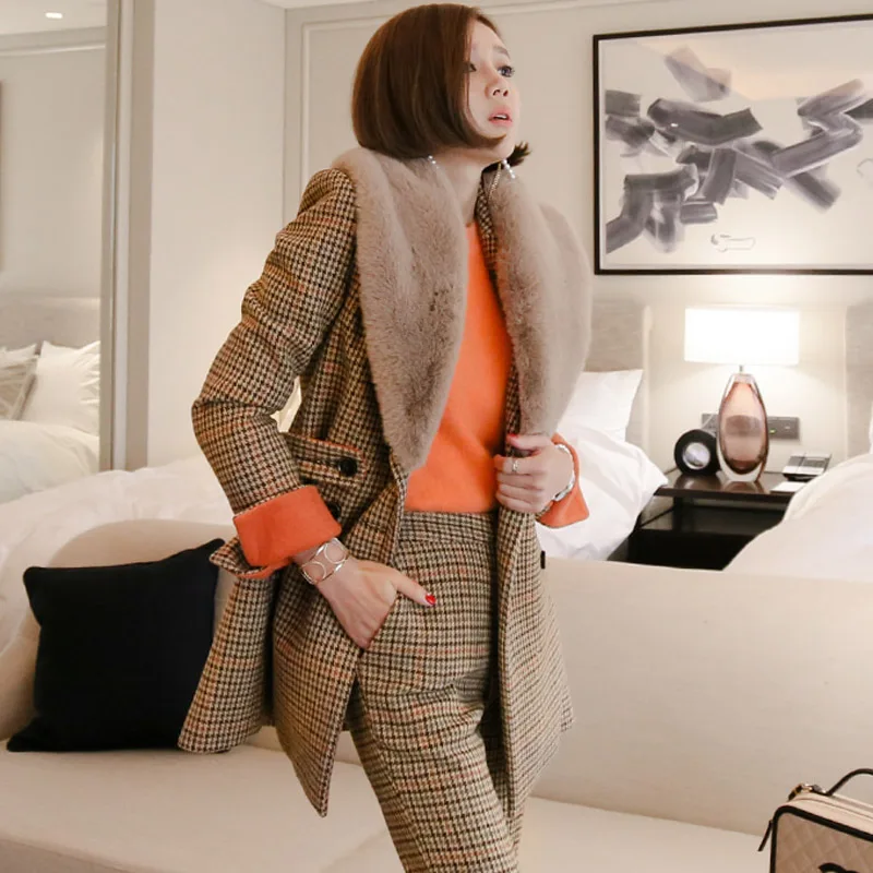 Womens Suits Set 2 Pieces Set Cashmere Blazer And Pants Noble Fur Turn-down Collar Double Breasted Office Khaki Plaid Pant Suits