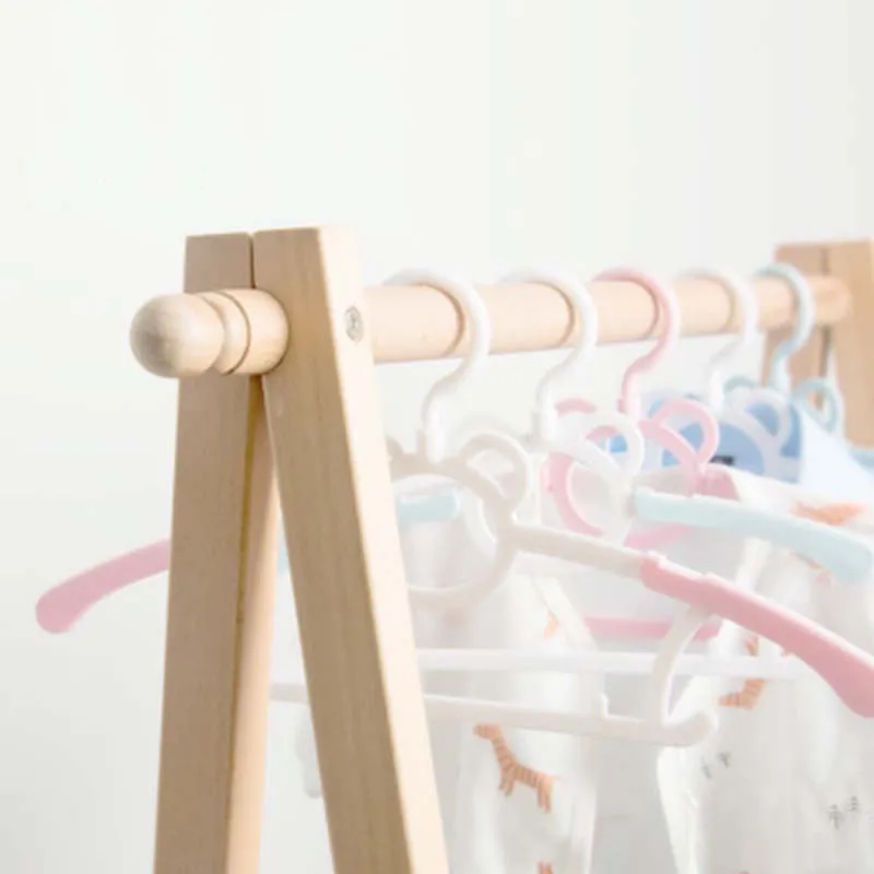

Flexible Clothes Hangers Camping Travel Clothing Drying Racks Adult Child Kids Baby Clothes Hangers Color At Random 1PC