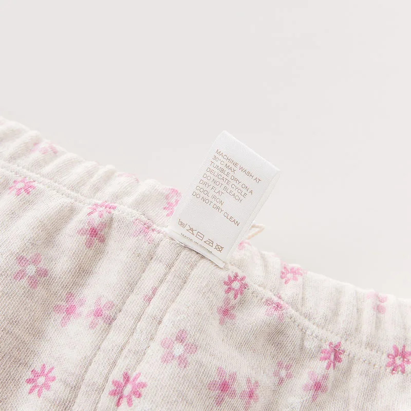 DB6485_0061_6Y3A5802