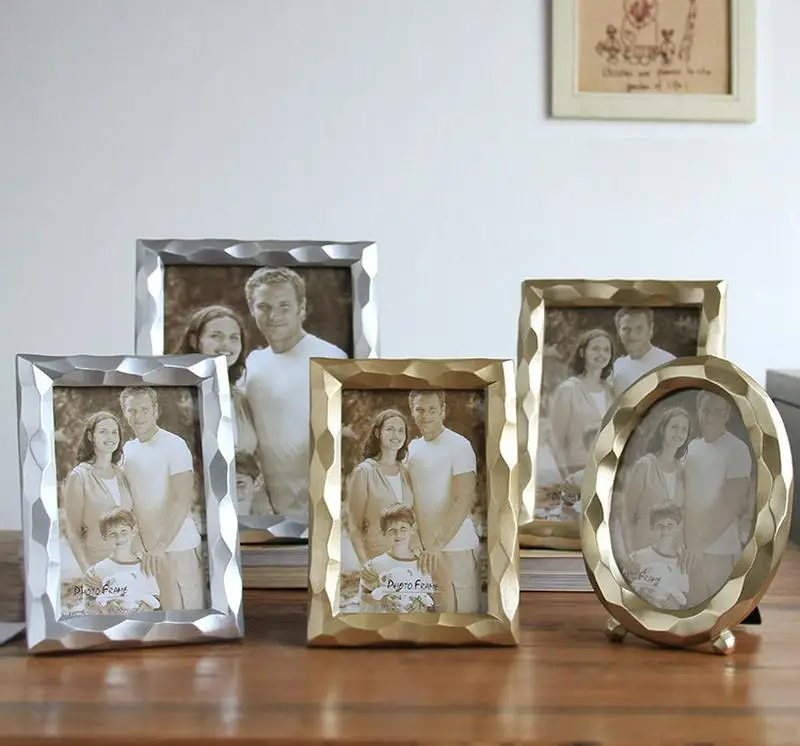 

6/7/8 Inch Resin Geometric Stereo Photo Frames Gold Silver Family Photo Holder Wedding Home Desktop Decoration Ornaments Gift