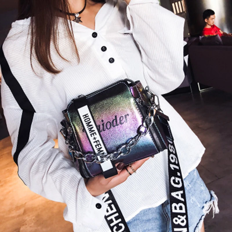 

2019 small bag female new fashion single shoulder Messenger bag one generation of broadband chain PU small square bag