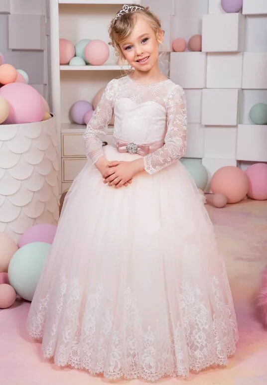 

Ivory White Lace First Communion Dresses for Girls 2018 Ball Gown Long Sleeve Elegant Flower Girl Dress for Wedding