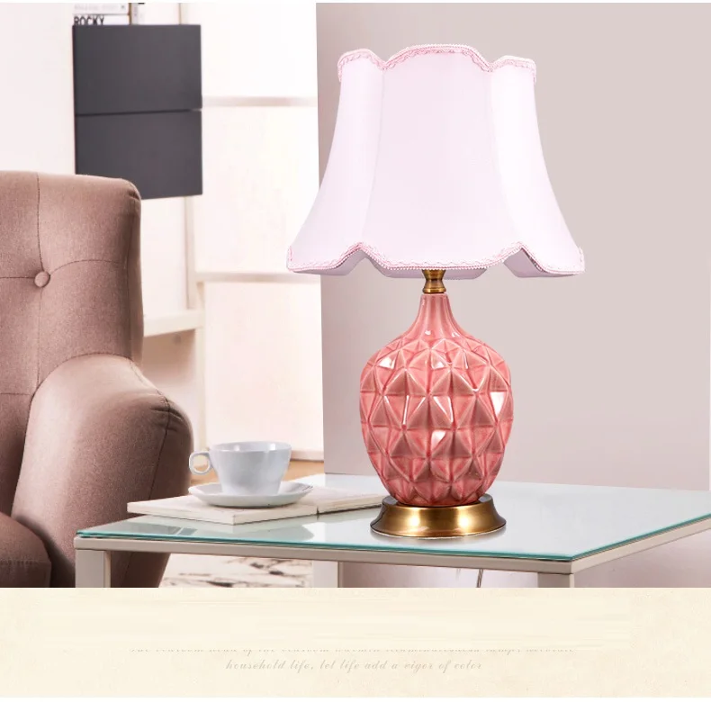  Modern European Minimalist Fashion Romantic Creative Ceramic Table Lamp (4)
