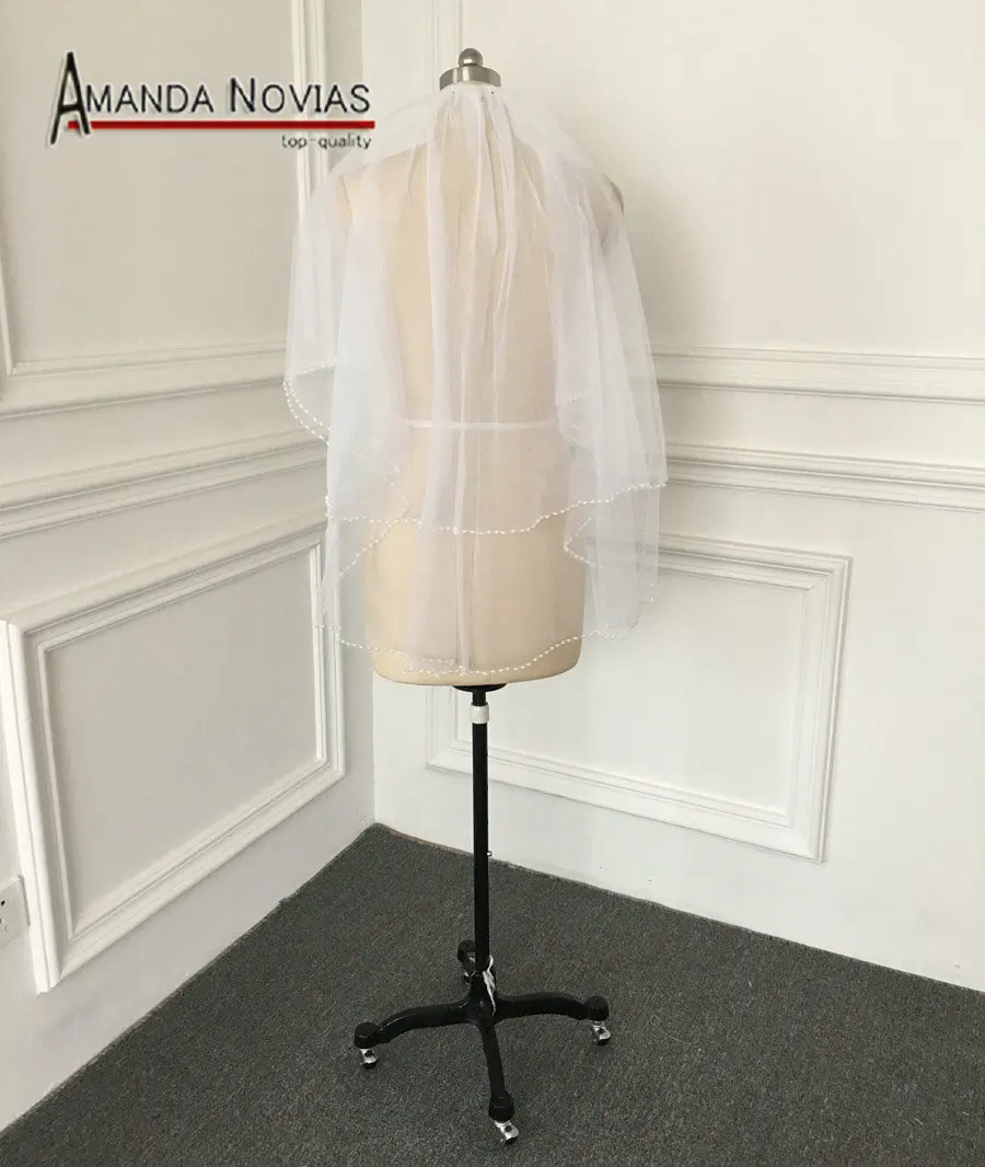 

Real Sample Pictures 1.4 Meter Two Layer Beading Veil