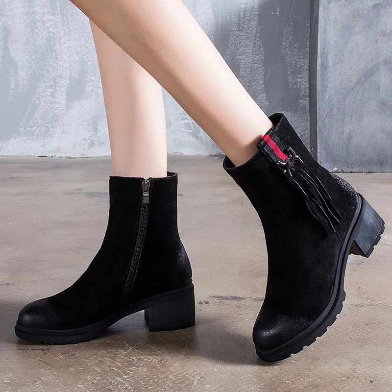 

Artdiya Original 2018 Handmade Leather Ankle Boots Winter Keep Warm Cotton Boots New Fringe Round Toe Black Women Boots 86069-1D