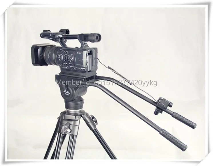 Camcorder Zoom Remote Control DV Controller with 2.5mm Spring Cable for Sony Canon Panasonic with LANC Interface   Camera remote