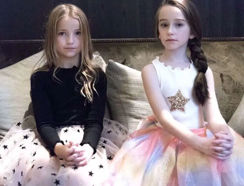 10889634609_1847068832