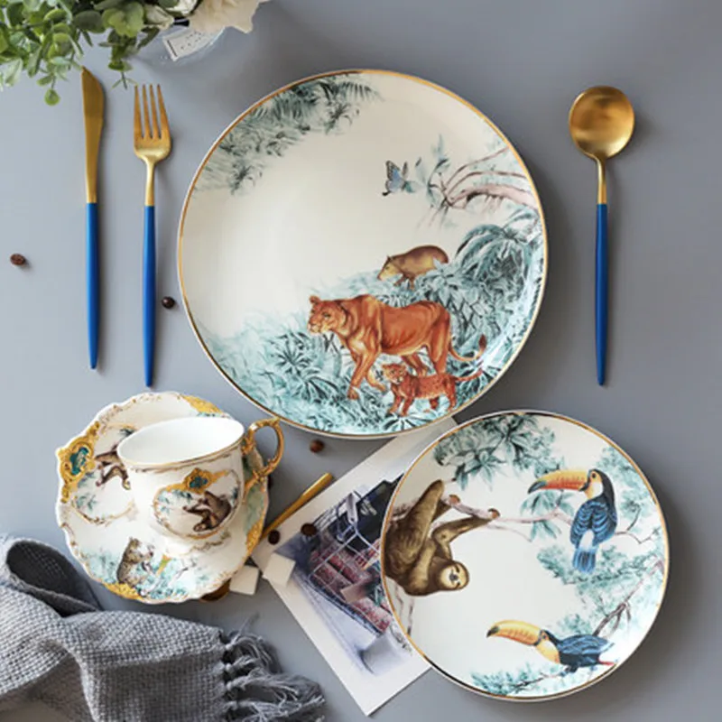 

Ceramic Fantsy Jungle Round Plates Dishes Bone China Animal Dessert Fruit Snack Plate Home Dinnerware Decoration Free Shipping