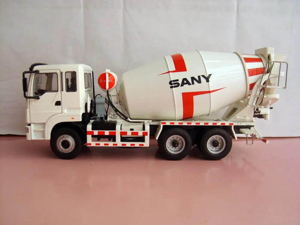 

Guaranteed 100% 1:35 SANY Mixer toy
