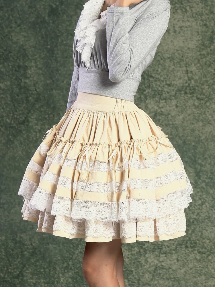 Ladies’ Trendy Fashion Lace Garden Skirt with Pleated Patterns and Lace Trimmings