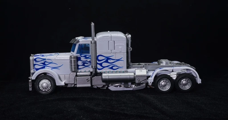 Transformable Toy LegendaryToys Movie 5 LT02-W Blue and White Porcelain