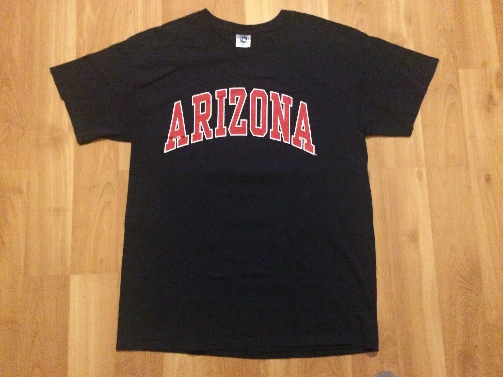 UNIVERSITY OF ARIZONA T SHIRT MENS LARGE BLUE RED WHITE WILDCATS BLOCK