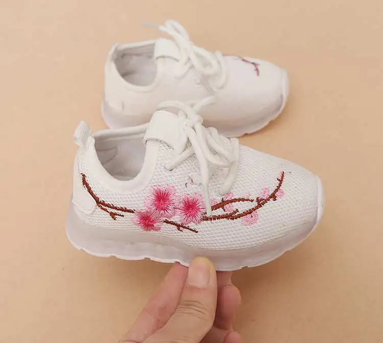 Kids sneakers 2019 new breathable solid mesh girls & boys casual shoes lighted floral children shoes lace-up sneakers (7)