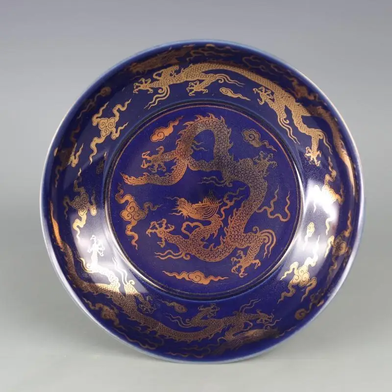 Красная ваза. Китайская глазурь. Китайская ваза в интерьере. Ваза с синим рисунком керамика. Керамический кувшин с крышкой.