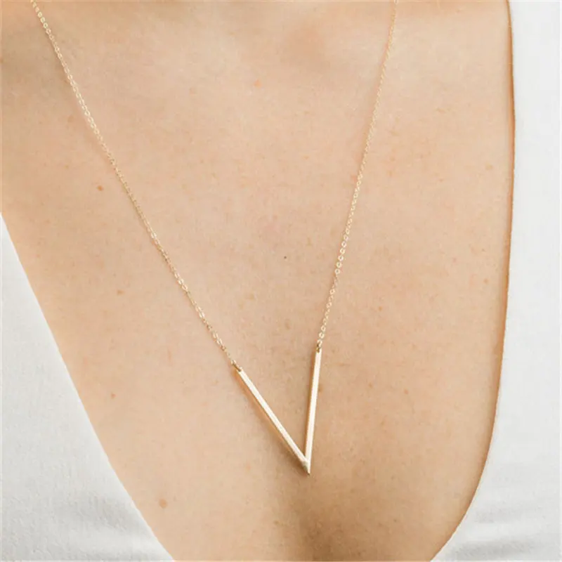 

Hot Sale Delicate V pendant Necklace Curved necklace Gold Silver women Necklace ladies Jewelry Birthday Gift
