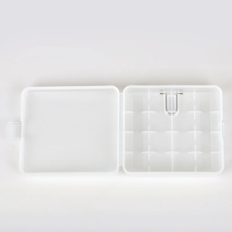 

4 Slots Plastic Battery Case Transparent White Holder 18650 Battery Storage BoxFree Shipping