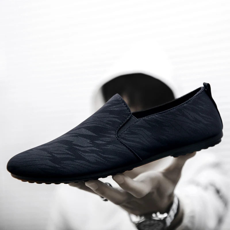 

2019 New Arrival Men Loafers Fashion Simple Design Soft Wearable Comfortable Men Casual Shoes Slip on Shoes Moccasins Men