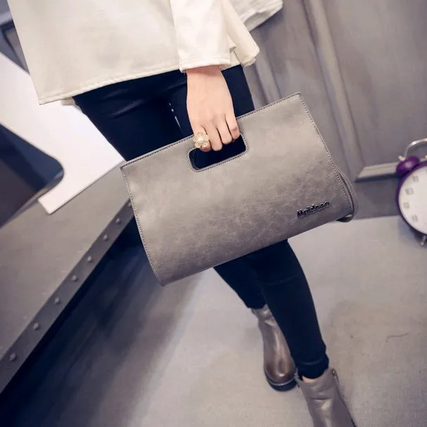 

2016 Handbags spring new Korean fashion tide female bag Messenger Bag Clutch Western style retro portable shoulder bag