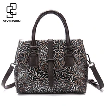 Las mujeres de Cuero Genuino Bolsos de Marca Famosa Estilo Nacional Floral En Relieve Bolso Femenino Pequeño bolso de Mano Del Embrague bolsos de Hombro Clásico