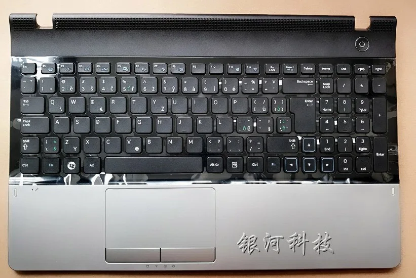 

News Laptop keyboard for SAMSUNG NP300E5A 300E5C 300V5A 305V5A 305E5A 300E5X CZECH/FRENCH/ITALIAN/KOREAN/DANISH/NORWEGIAN layout