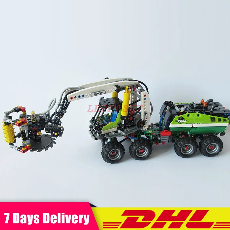 

Lepin 20083 Technic Series Harvester Forestry Machine Buidling Block Brick Educational Toys Compatible LegoINGlys 42080 Toys