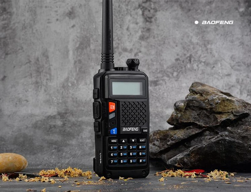 Baofeng 8 W walkie talkie UV-T2 двухдиапазонный 136-174 mhz 400-520 mhz 1800 mAh аккумулятор большого радиуса действия двухстороннее радио+ гарнитура