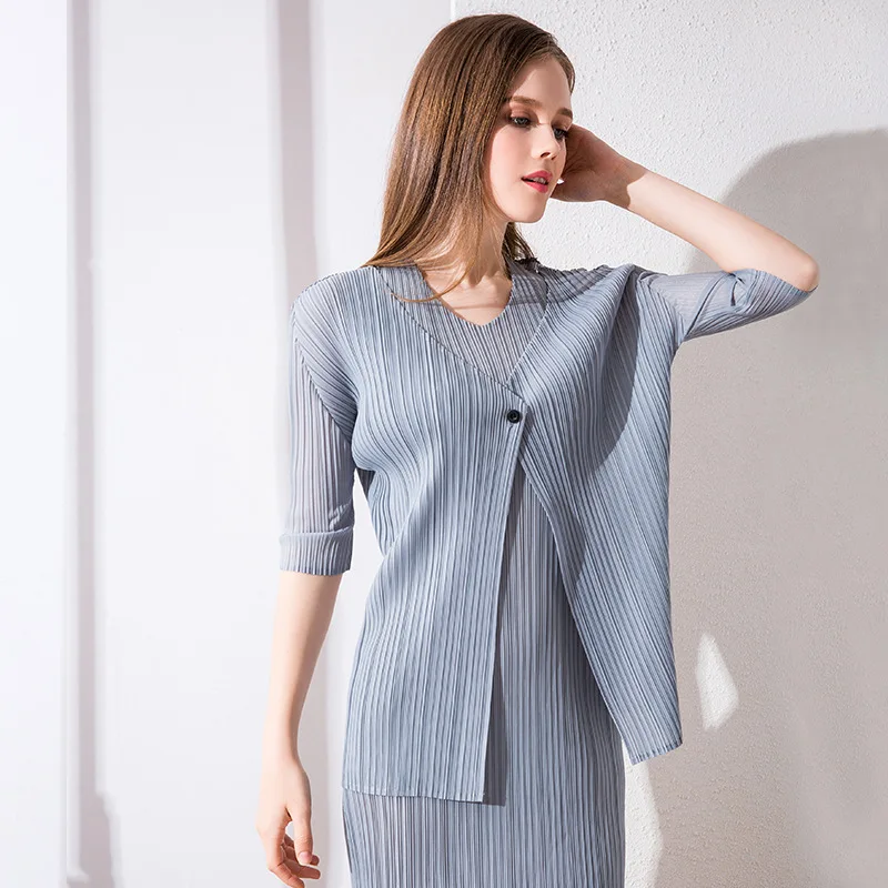 

Spring Autumn Fashion New Stylish Pleated Women Solid Color Lady Wrinkle Middle Sleeve Jackets